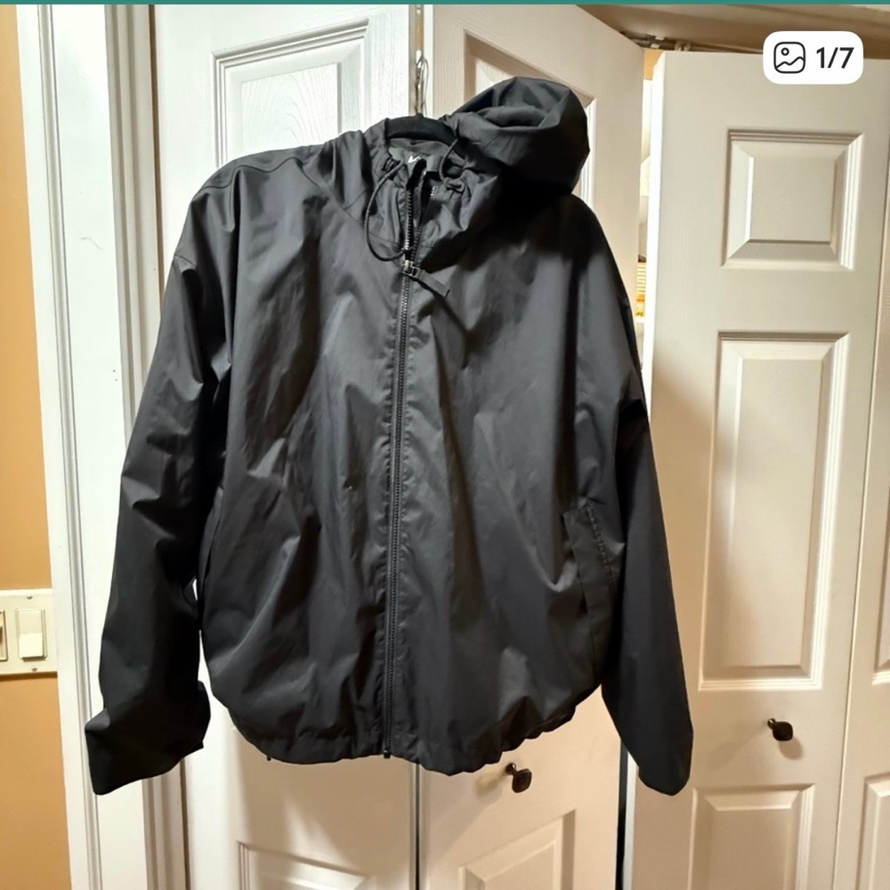 REI Women’s XL Raincoat Windbreaker Jacket